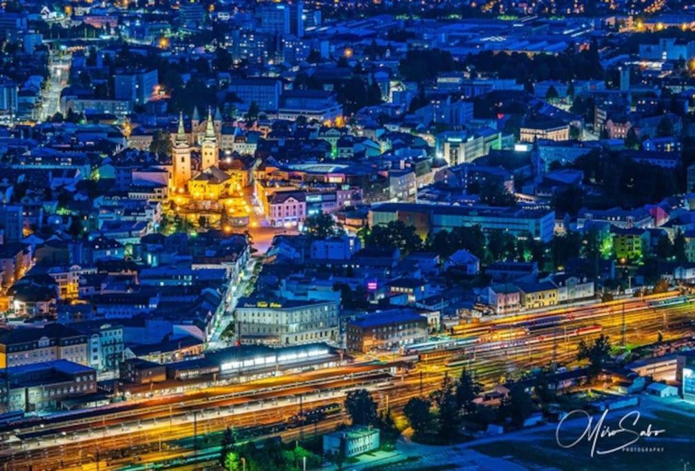 Lovely Apartment - Zilina Centrum エクステリア 写真