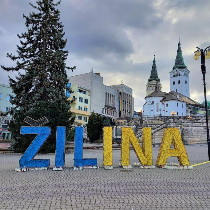 Lovely Apartment - Zilina Centrum エクステリア 写真